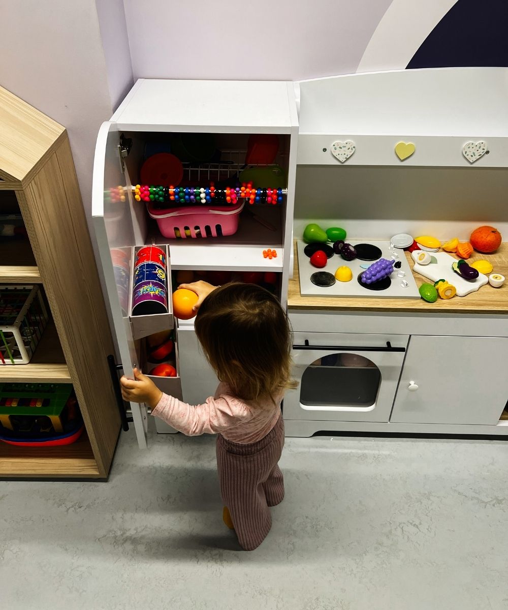 Kitchen & House Play